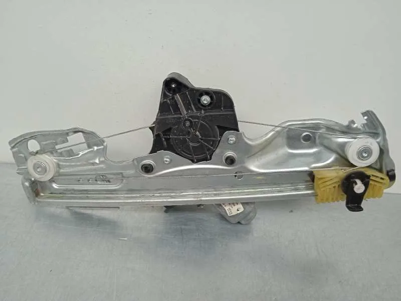 Elevalunas Trasero Izquierdo para Renault Megane Iv Berlina 5P