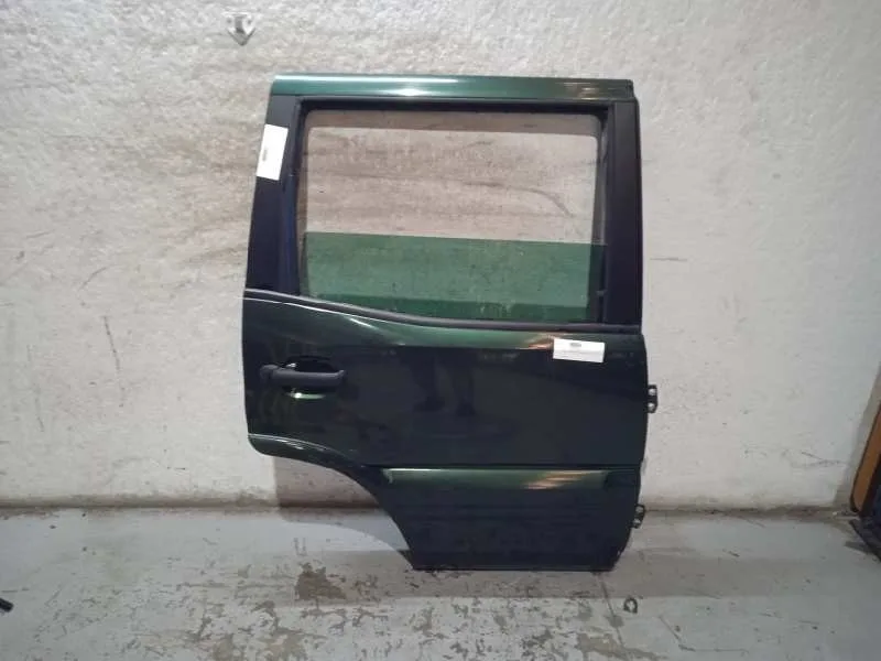 Puerta Trasera Derecha para Nissan Terrano/Terrano.ii (R20)