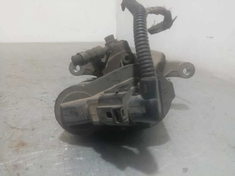 Pinza Freno Trasera Izquierda para Volkswagen Passat Variant (365)