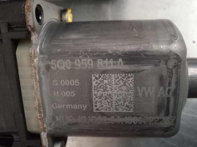 Motor Elevalunas Trasero Izquierdo para Seat Leon (5F1)
