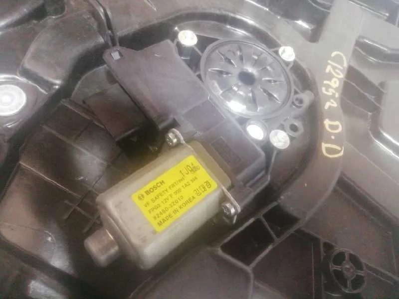 Elevalunas Delantero Derecho para Hyundai I40 Cw