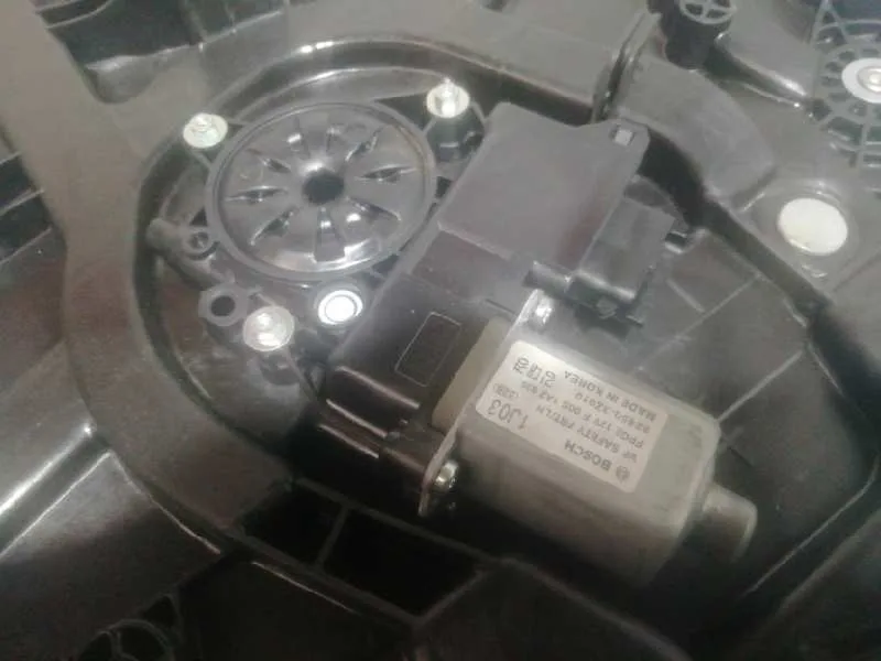 Elevalunas Delantero Izquierdo para Hyundai I40 Cw