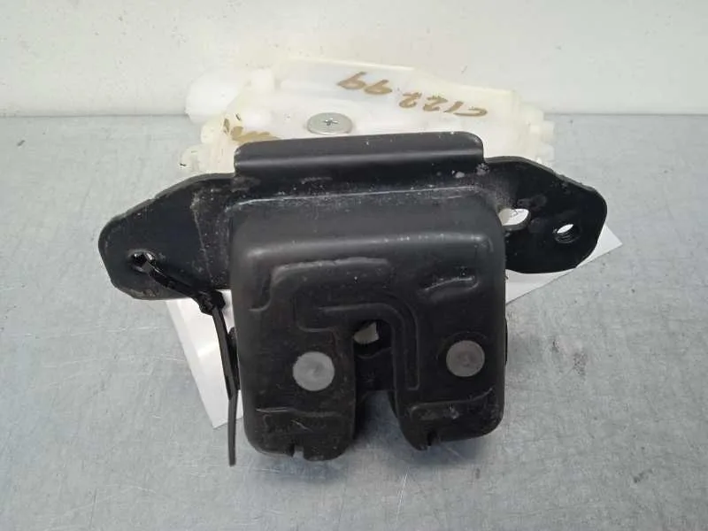 Cerradura Maletero / Porton para Toyota Auris