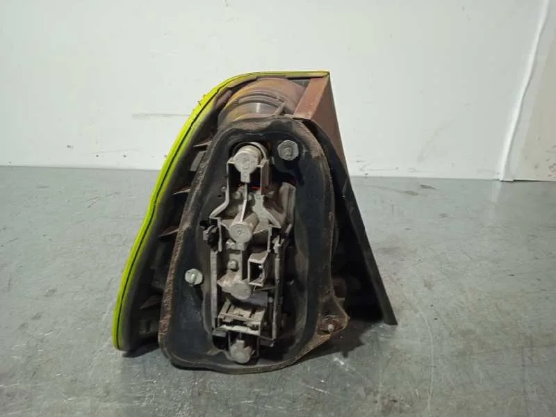 Piloto Trasero Derecho para Bmw Serie 3 Compact (E46)