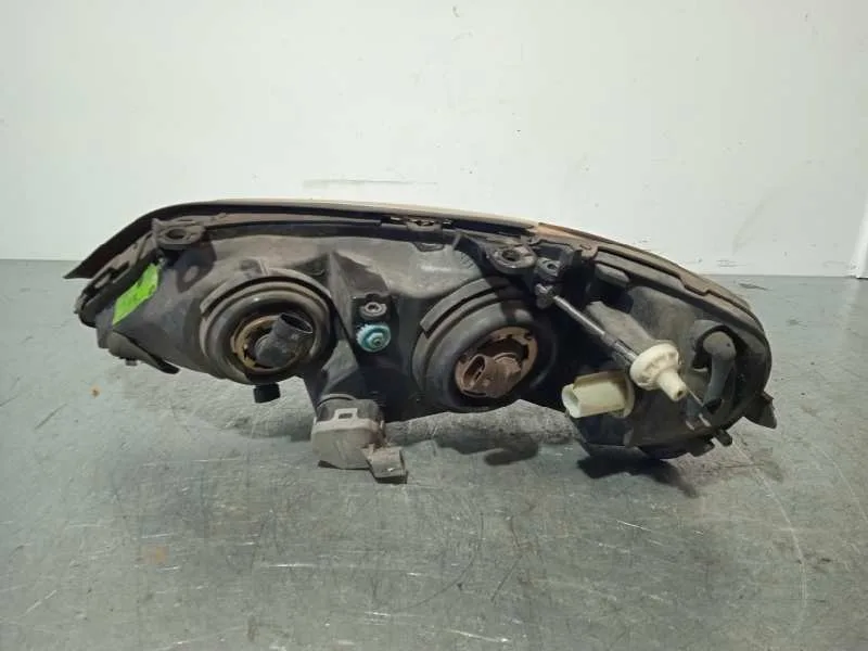 Faro Derecho para Opel Astra G Berlina