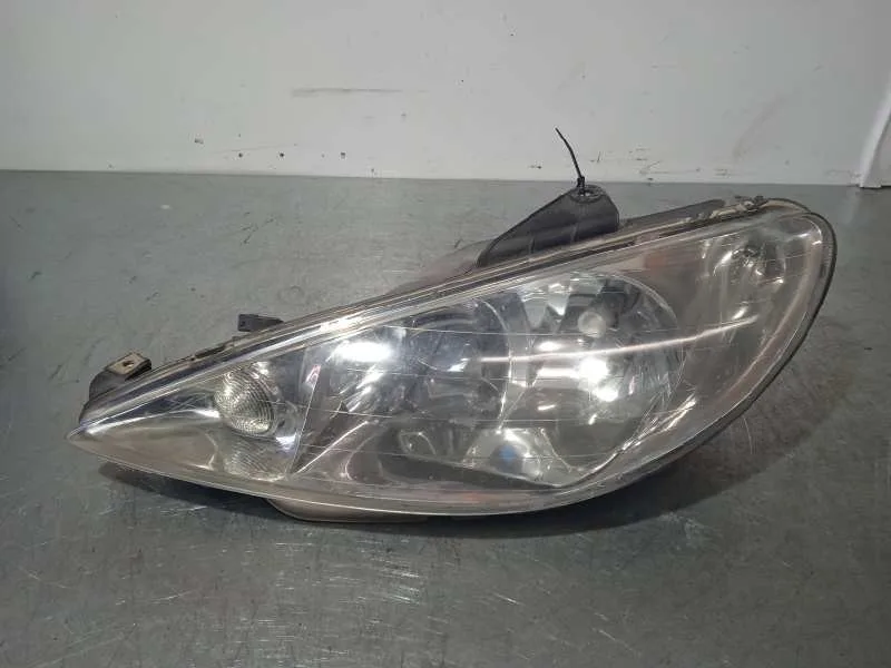 Faro Izquierdo para Peugeot 206 Berlina