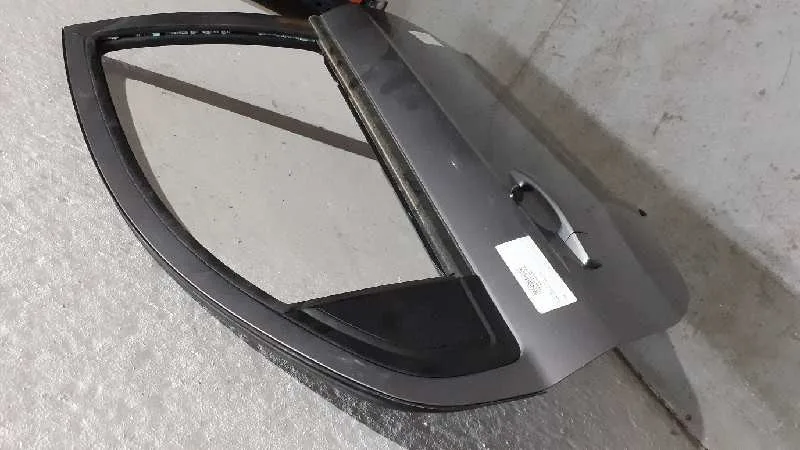 Puerta Trasera Derecha para Chevrolet Aveo