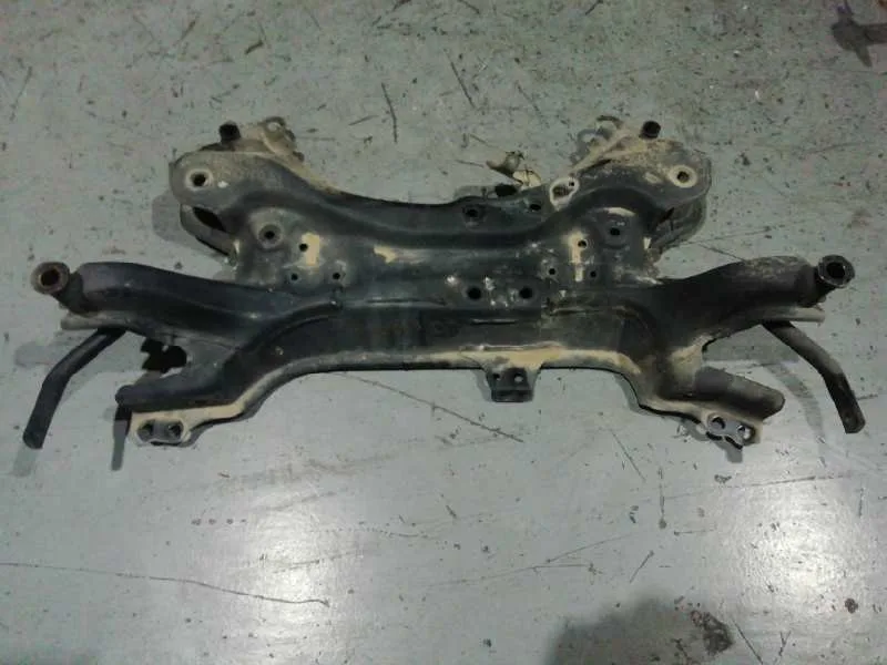 Puente Delantero para Toyota Prius (Nhw30)