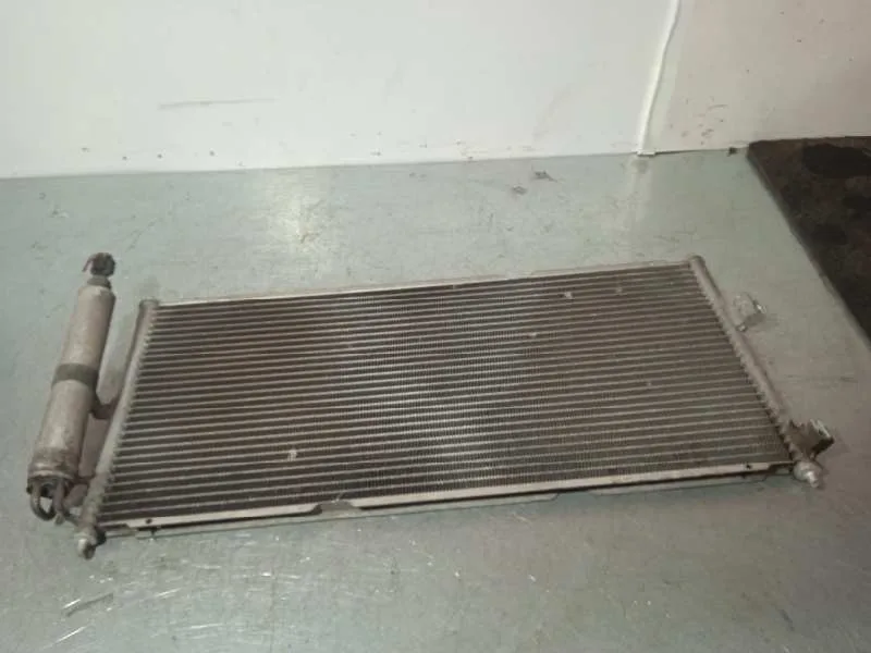 Condensador / Radiador Aire Acondicionado para Nissan Primera Berlina (P12)