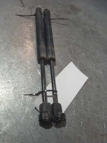 Amortiguadores Maletero / Porton para Nissan Primera Berlina (P12)