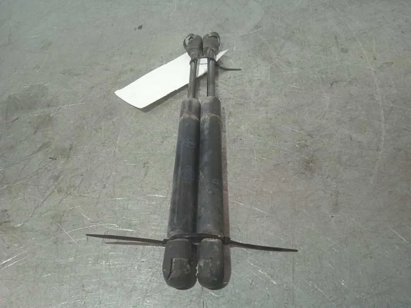 Amortiguadores Maletero / Porton para Nissan Primera Berlina (P12)