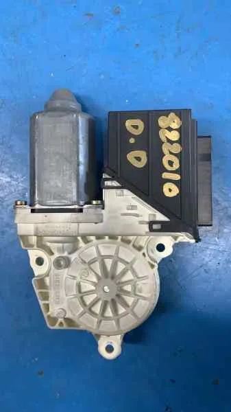 Motor Elevalunas Delantero Derecho para Seat Ibiza (6L1)