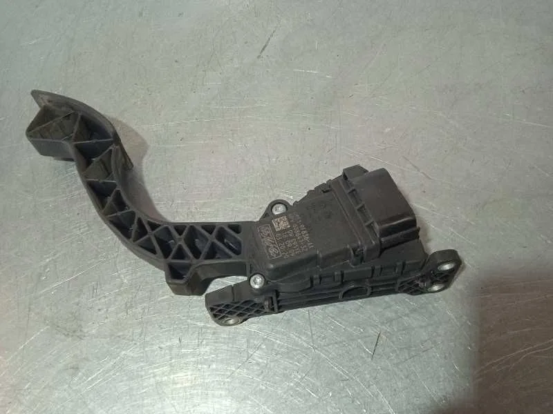 Potenciometro Pedal para Ford Focus Turnier (Cb4)