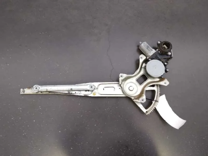 Elevalunas Delantero Izquierdo para Toyota Rav 4 (A3)