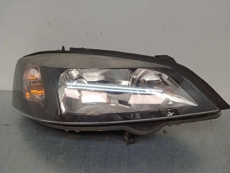 Faro Derecho para Opel Astra G Berlina