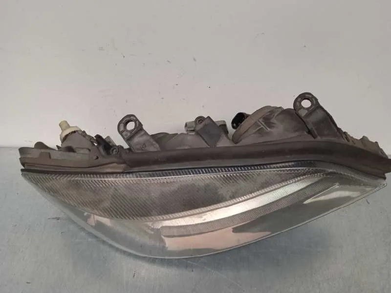 Faro Derecho para Opel Astra G Berlina