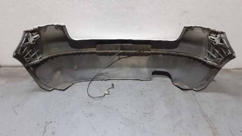 Paragolpes Trasero para Volkswagen Golf V Berlina (1K1)