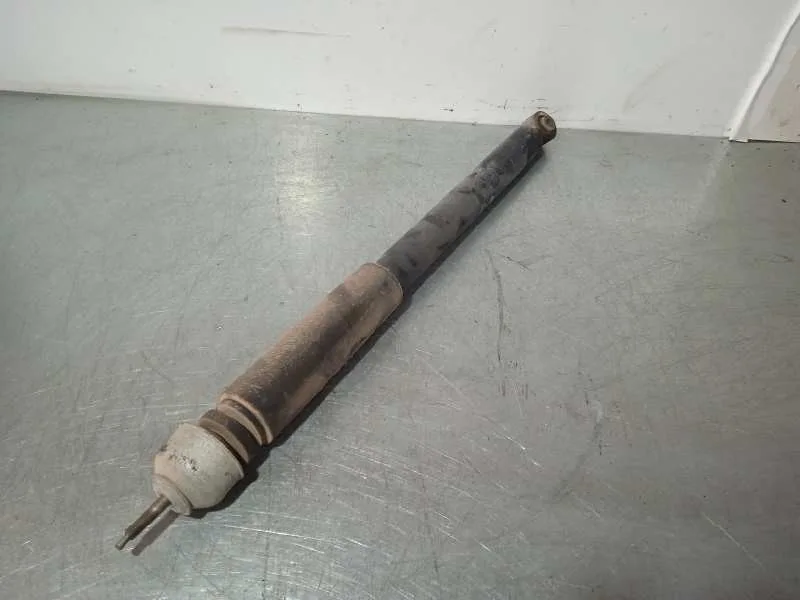 Amortiguador Trasero Derecho para Nissan Juke (F15)