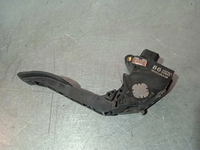 Potenciometro Pedal para Nissan Juke (F15)