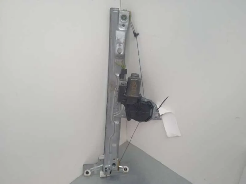 Elevalunas Delantero Derecho para Peugeot 207