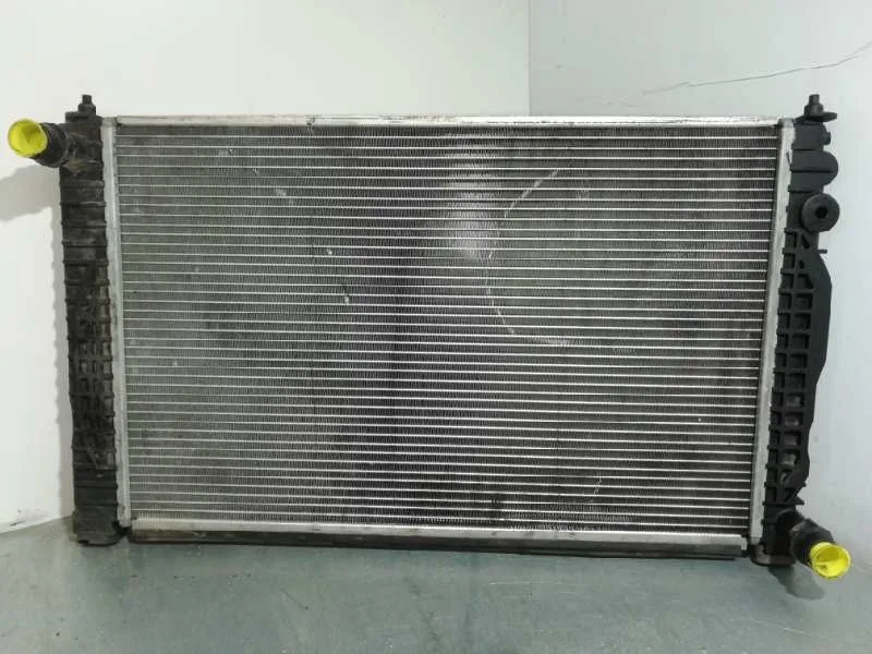Radiador Agua para Volkswagen Passat Berlina (3B3)