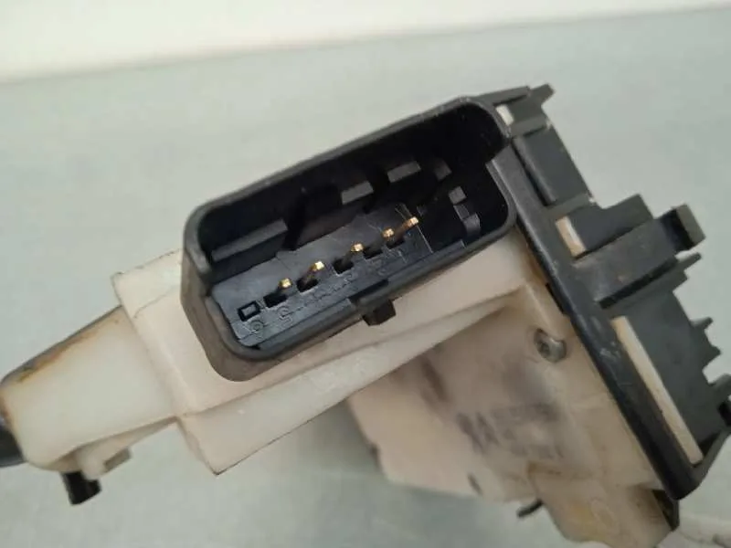 Cerradura Puerta Delantera Derecha para Peugeot 2008 (--.2013->)
