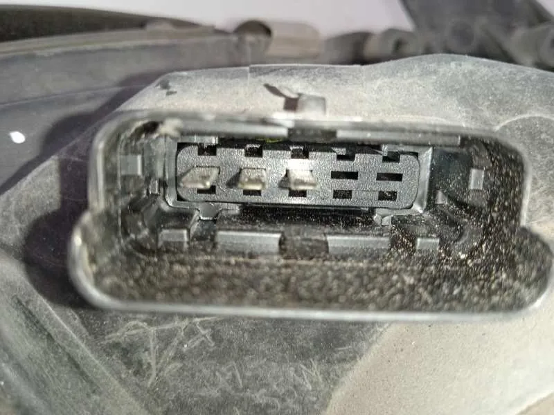 Faro Izquierdo para Nissan Primera Berlina (P12)