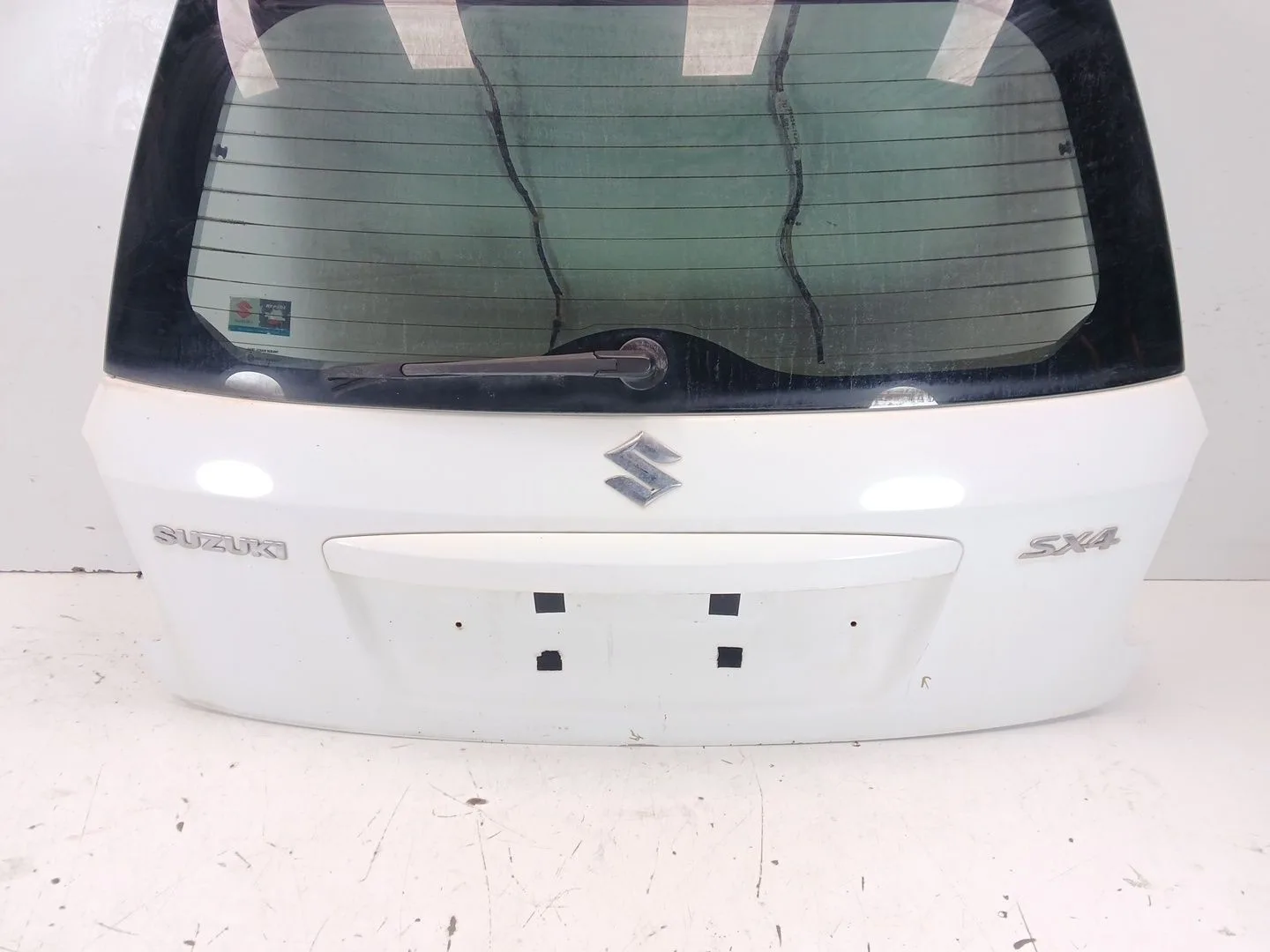 Porton Trasero para Suzuki Sx4 Rw (Ey)