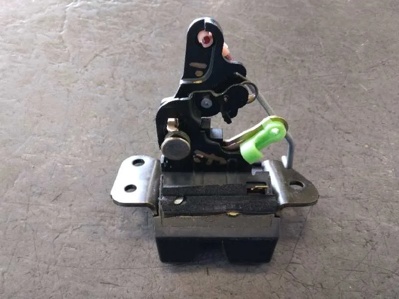 Cerradura Maletero / Porton para Kia Sportage