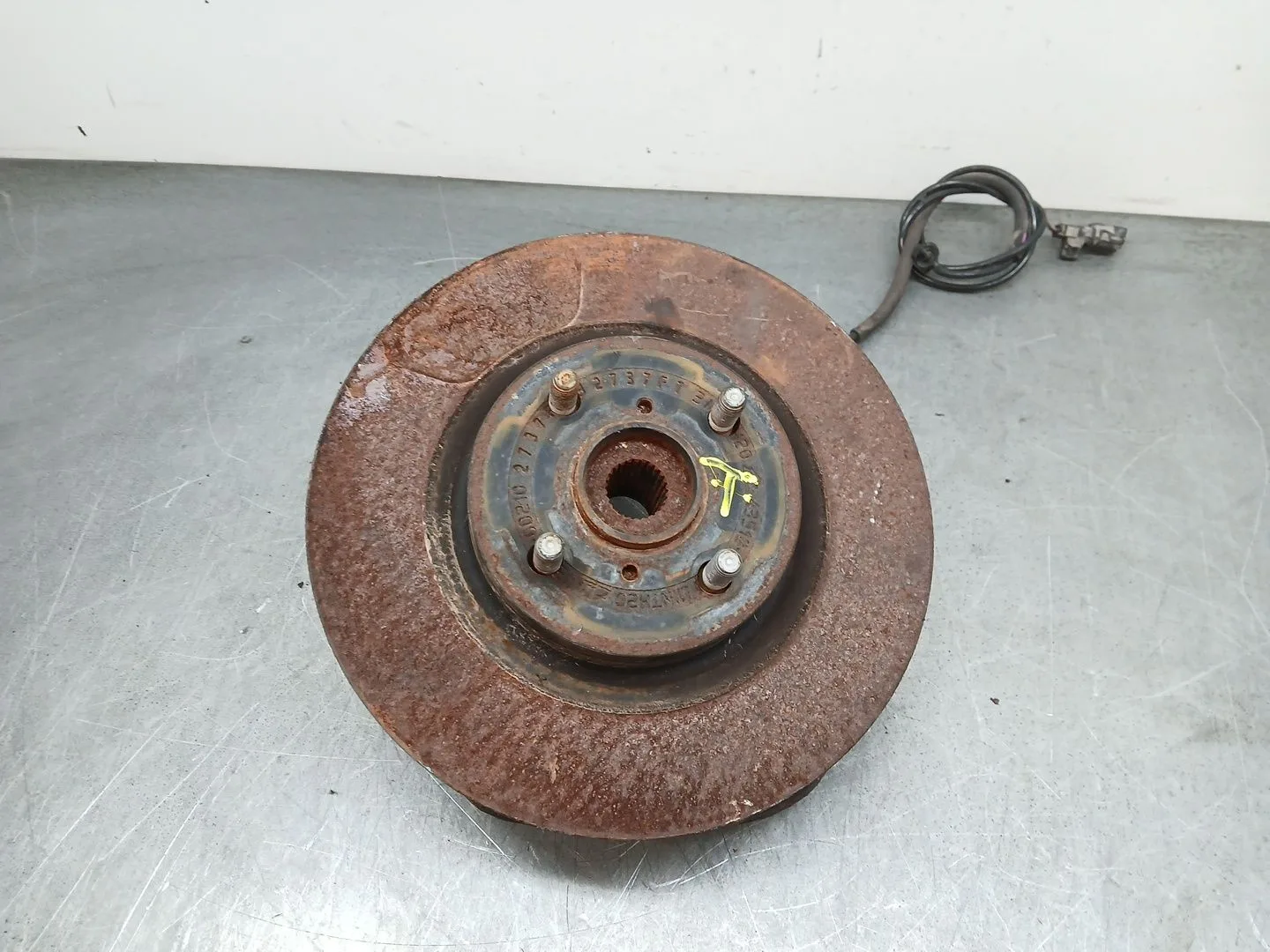 Mangueta Delantera Izquierda para Toyota Yaris