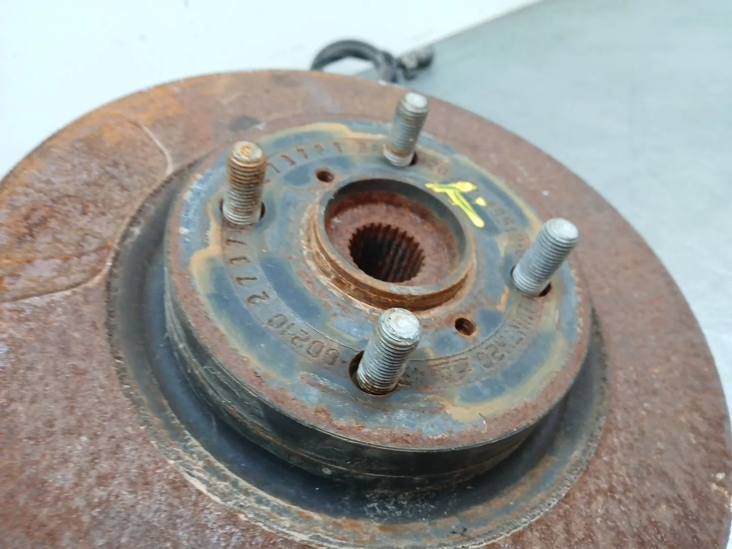 Mangueta Delantera Izquierda para Toyota Yaris