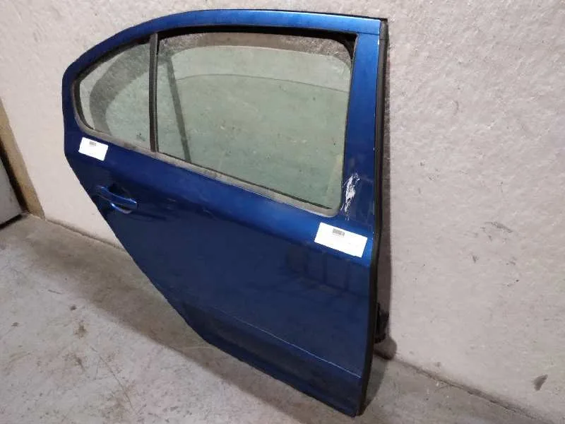 Puerta Trasera Derecha para Skoda Octavia Berlina (1Z3)