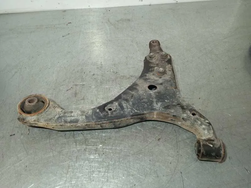 Brazo Suspension Inferior Delantero Izquierdo para Kia Carens (Un)