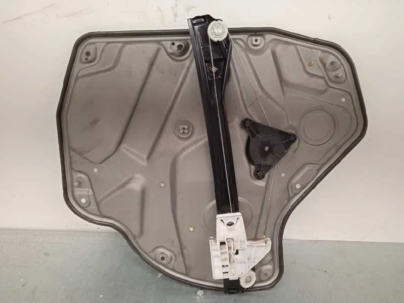 Elevalunas Trasero Derecho para Skoda Octavia Berlina (1Z3)