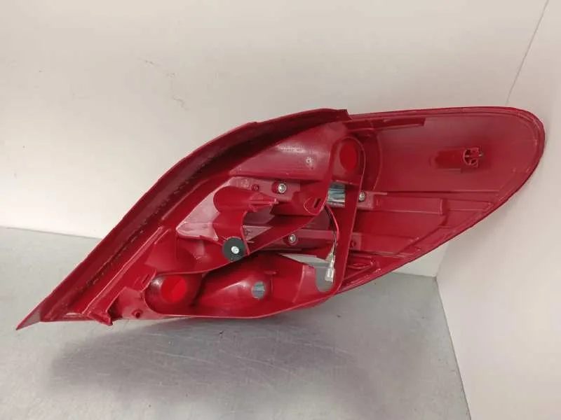 Piloto Trasero Izquierdo para Peugeot 207