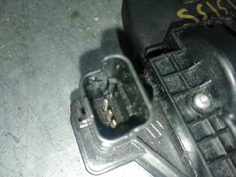 Cerradura Maletero / Porton para Peugeot 2008 (--.2013->)