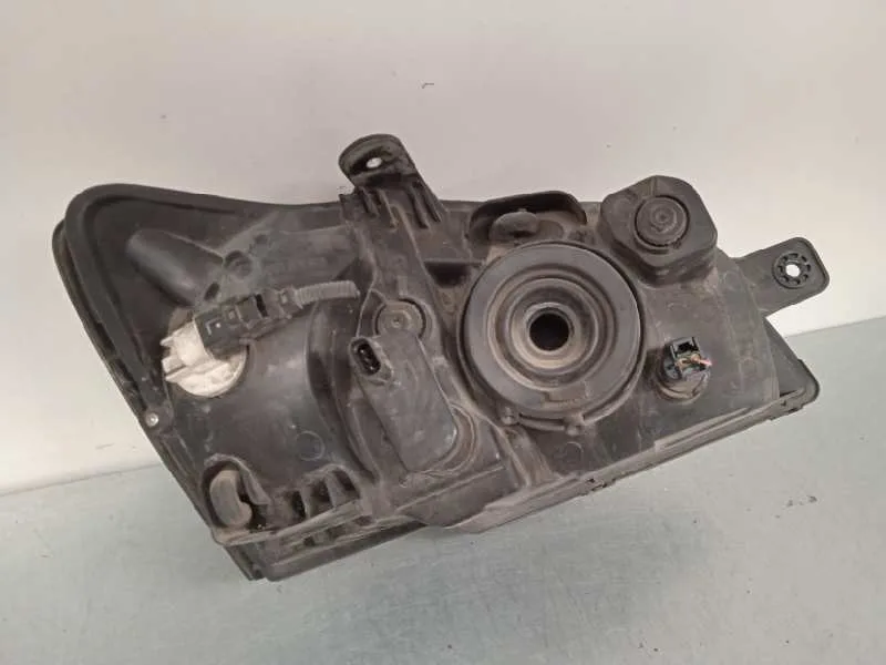 Faro Izquierdo para Hyundai Getz (Tb)