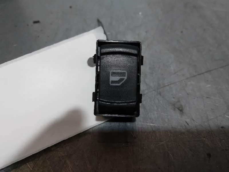 Mando Elevalunas Trasero Izquierdo para Volkswagen Passat Berlina (3B2)