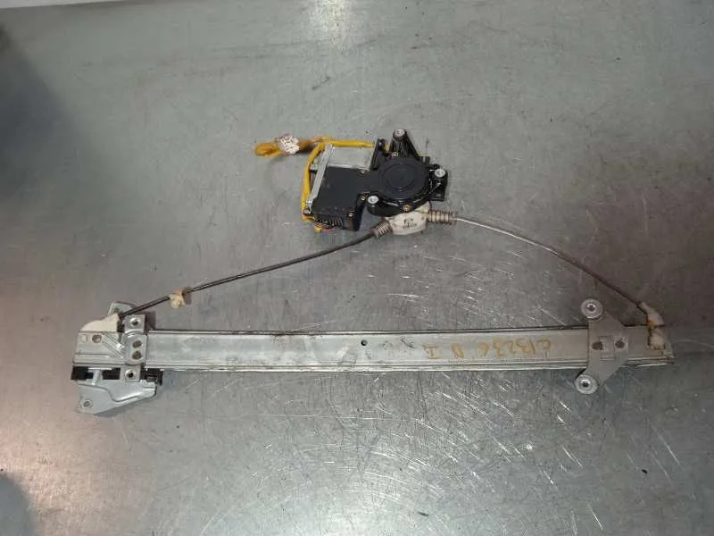 Elevalunas Delantero Izquierdo para Mitsubishi Space Runner (N60)