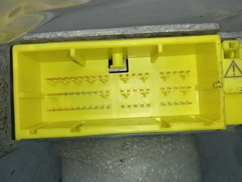 Centralita Airbag para Toyota Corolla (E12)