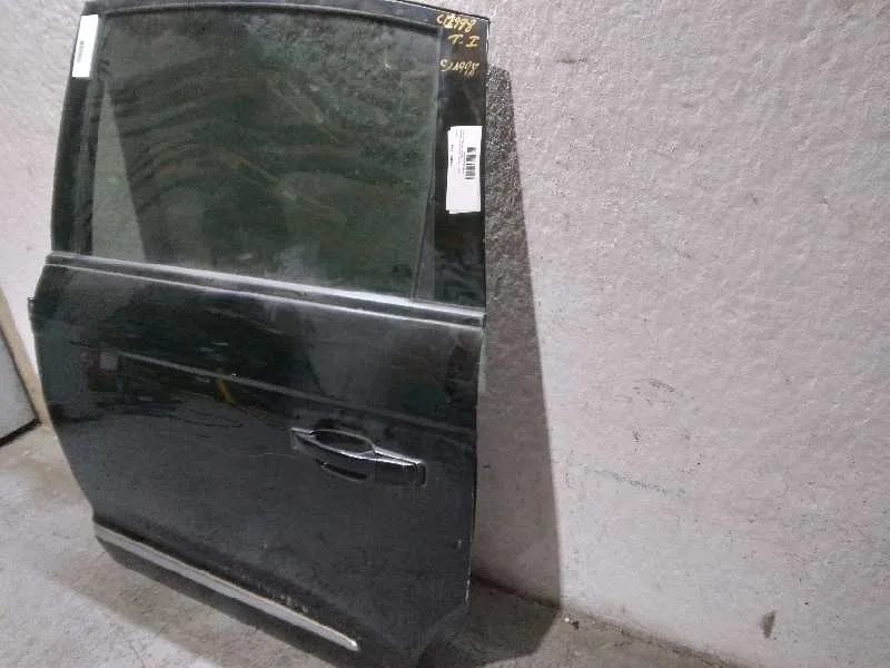 Puerta Trasera Izquierda para Ssangyong Rodius