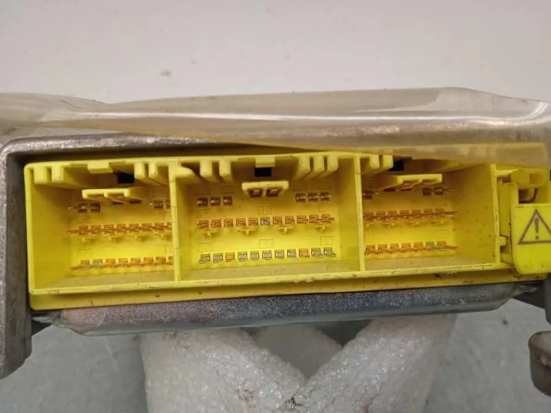 Centralita Airbag para Toyota Corolla Verso (R1)