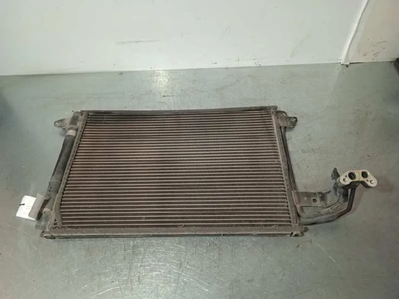 Condensador / Radiador Aire Acondicionado para Seat Toledo (5P2)