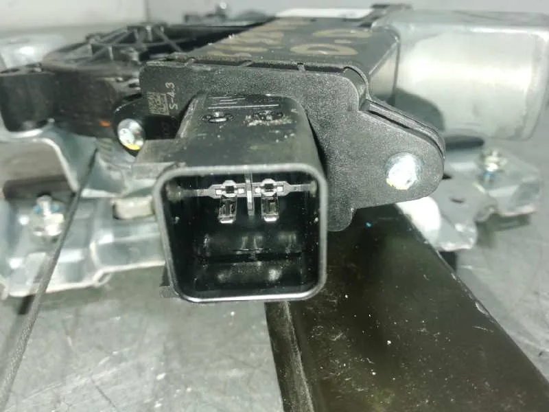 Elevalunas Delantero Derecho para Opel Mokka