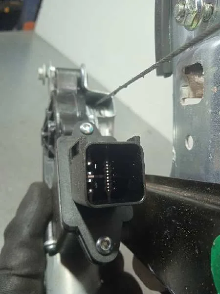 Elevalunas Delantero Izquierdo para Opel Mokka