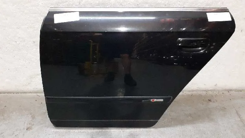 Puerta Trasera Izquierda para Audi A4 Avant (8E)