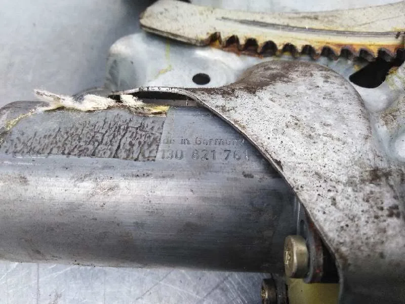 Elevalunas Delantero Derecho para Volvo Xc90
