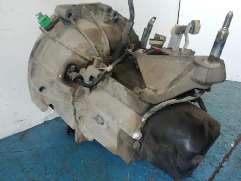 Caja Cambios para Nissan Micra (K12E)