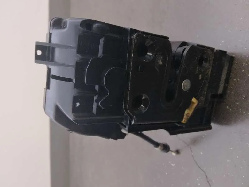 Cerradura Puerta Delantera Derecha para Hyundai Santa Fe (Bm)