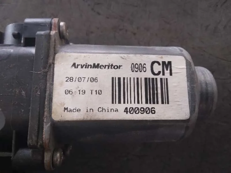 Motor Elevalunas Delantero Derecho para Hyundai Santa Fe (Bm)